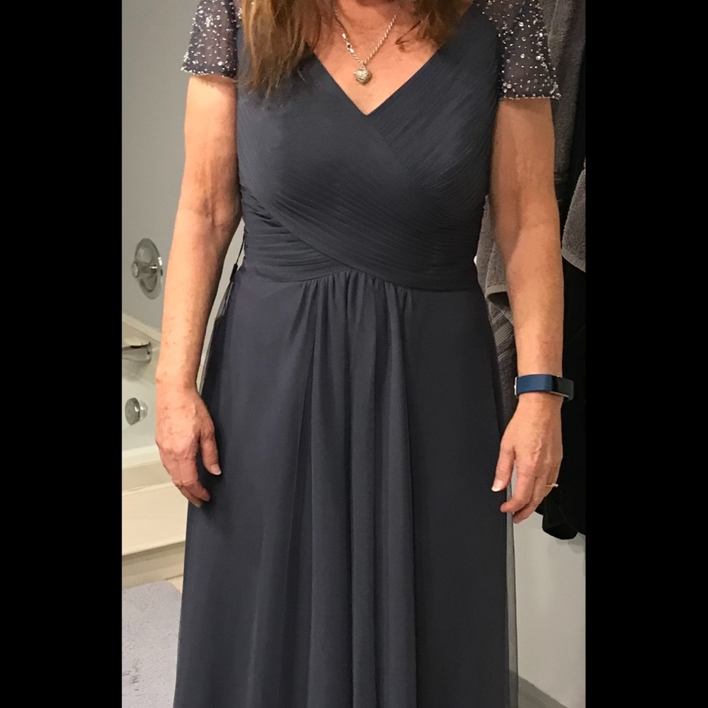 Mother of bride dress NEW.  tags attached. 5’8 Bust 36.5 and waist 29.5 inches.